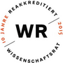 10 Jahre reakkreditiert, WR, Wissenschaftsrat, 2015. Logo mit Text in einem runden Design.